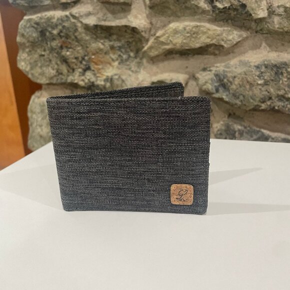 Wallet - Picture 1 of 2